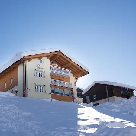 Claudia Aparthotel 3*